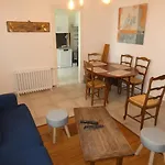 T3 En Centre-ville Avec Terrasse Et Parking Prive A - Fr-1-71-90 דירה רויאן